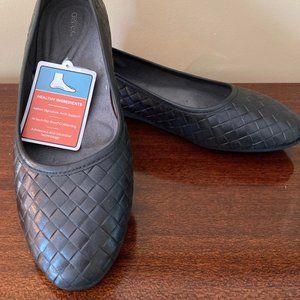 Aetrex Black Ballet Flats